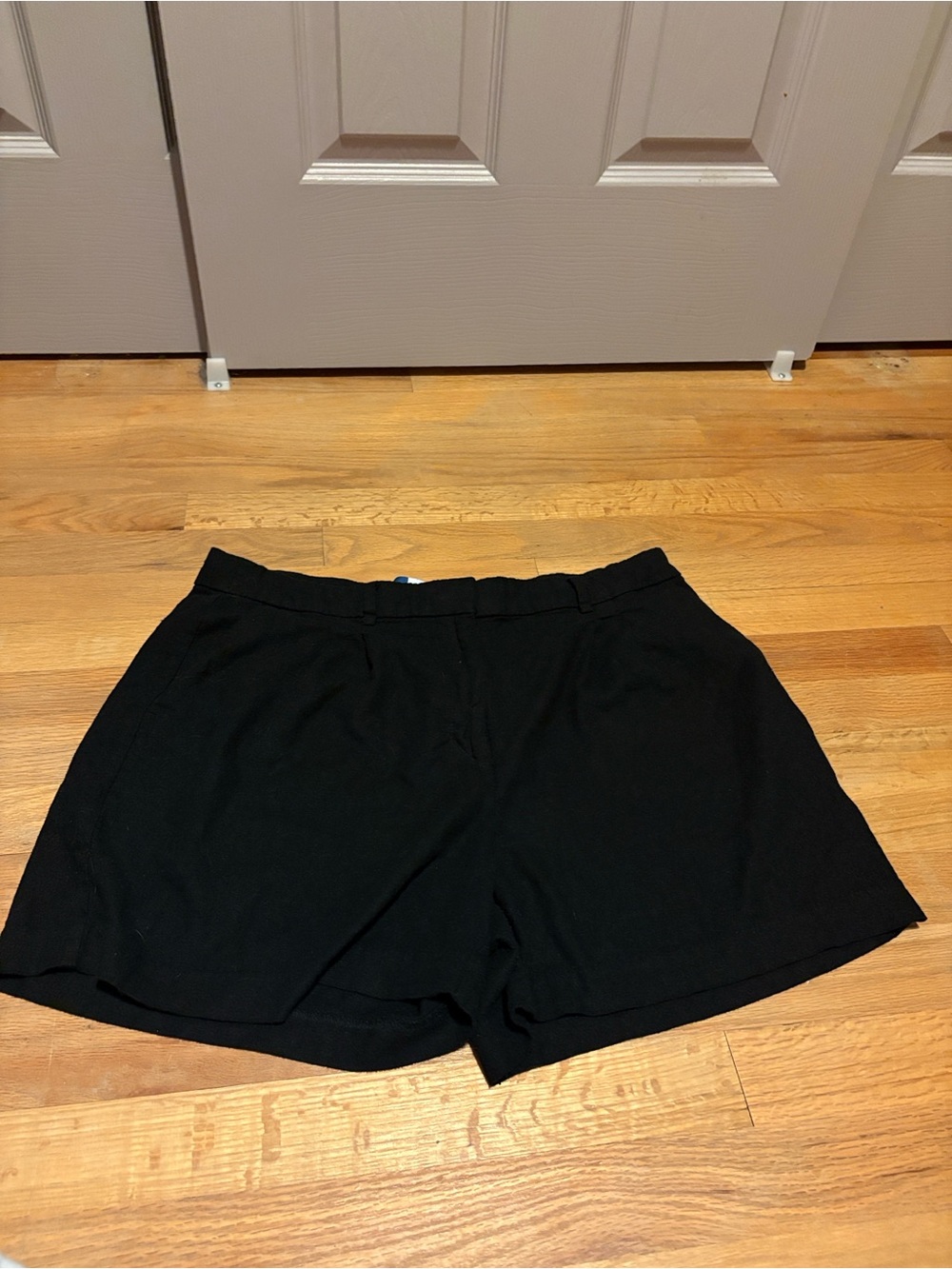 Black Women's Casual Linen Shorts - Old Navy